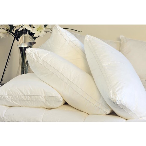 microCloud King Pillow