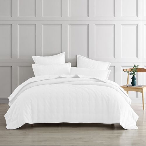 Ascot White Waffle Coverlet Queen/King